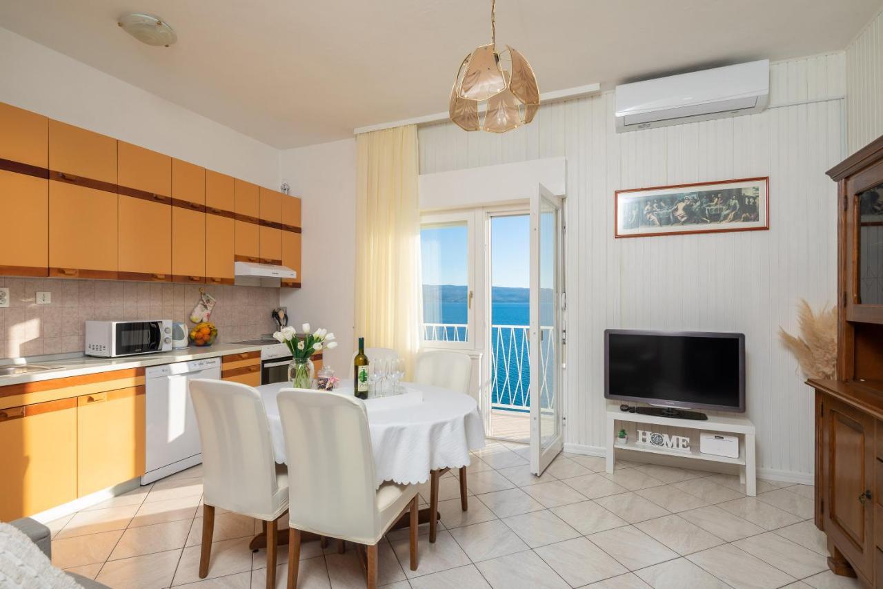 Deja Blue Apartment Есенице Экстерьер фото